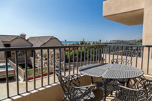 Resort Img